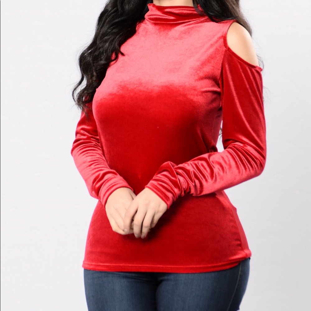 FashionNova “christmas ready ” Red Velvet Top